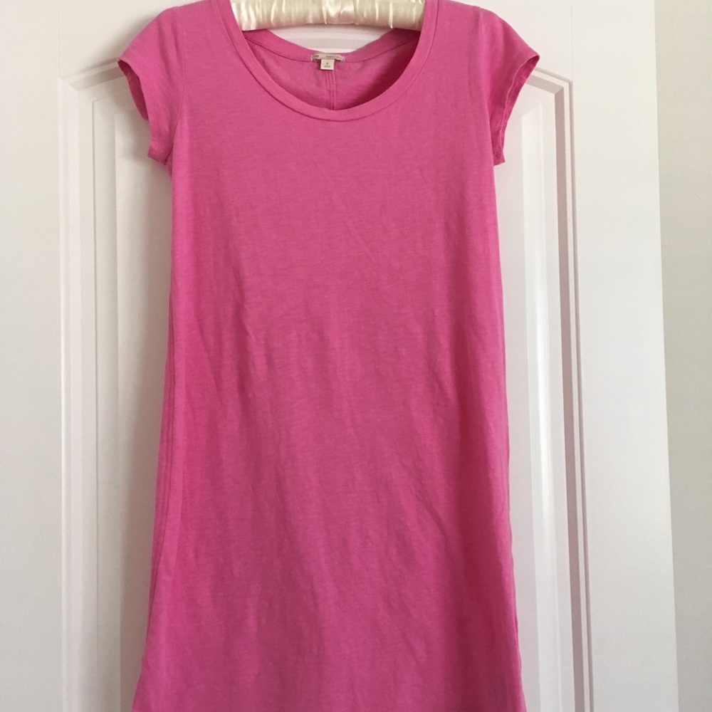 Pink GAP t-shirt dress